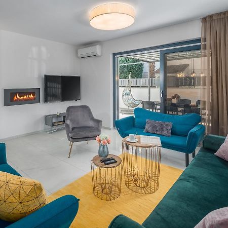 New 2021! Stella Porec Bagian luar foto