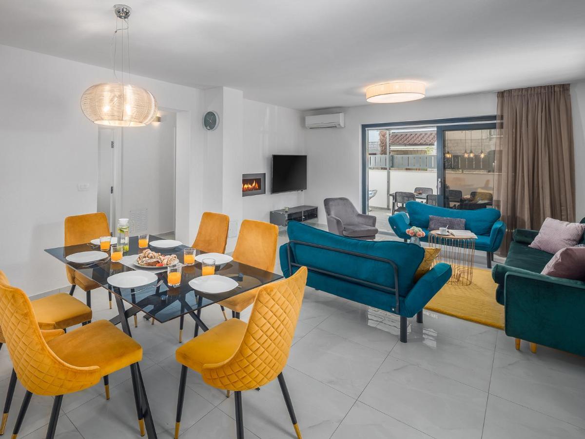 New 2021! Stella Porec Bagian luar foto