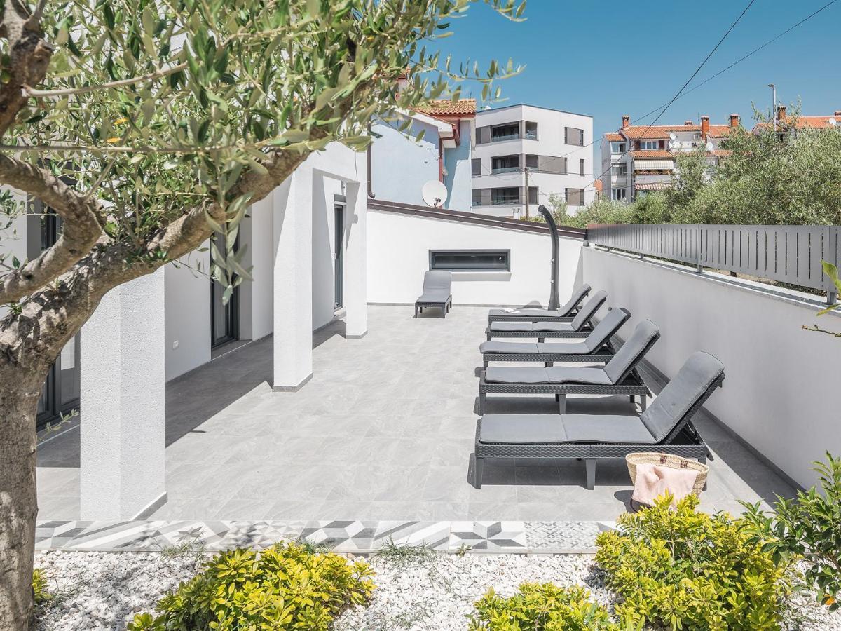 New 2021! Stella Porec Bagian luar foto