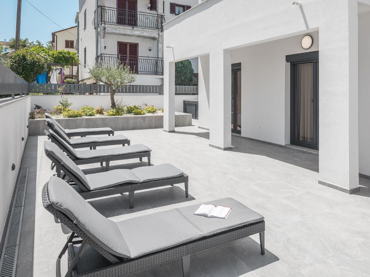 New 2021! Stella Porec Bagian luar foto