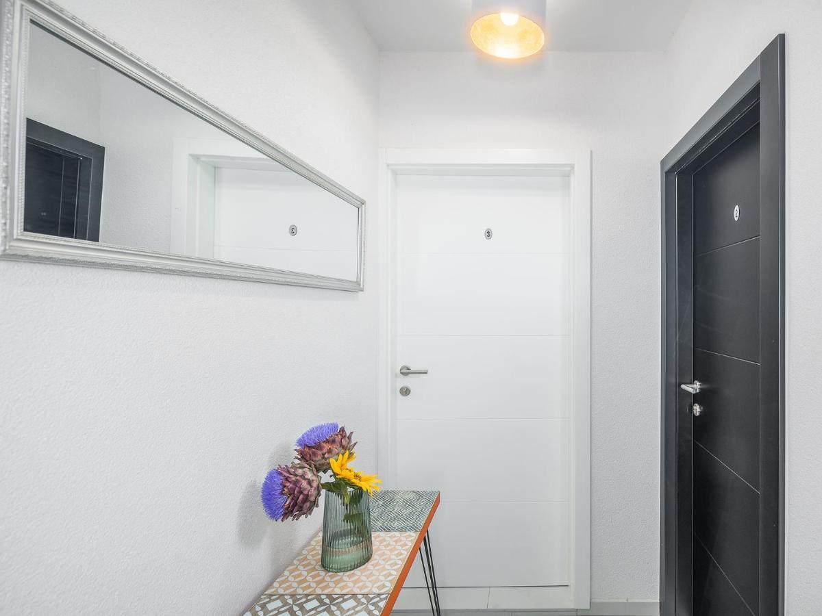 New 2021! Stella Porec Bagian luar foto