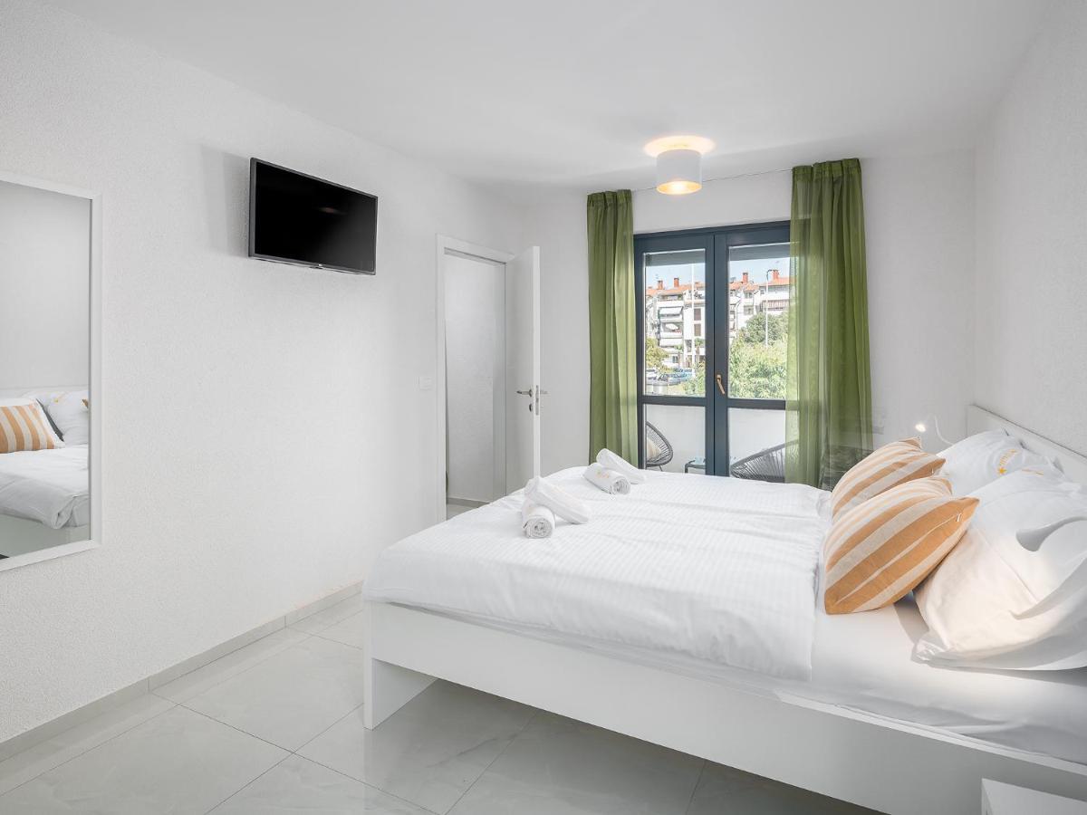 New 2021! Stella Porec Bagian luar foto